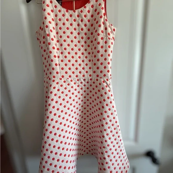 Chic Sleeveless Polka Dot Midi Dress - Picture 5 of 12